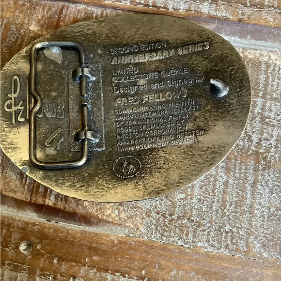 Hesston 1984 Vintage NFR Collectible Western Belt Buckle - Picture 2 of 2